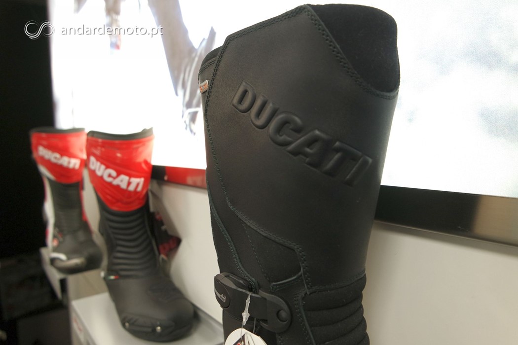 Desde 2013 que a TCX também fabrica as botas para a Ducati