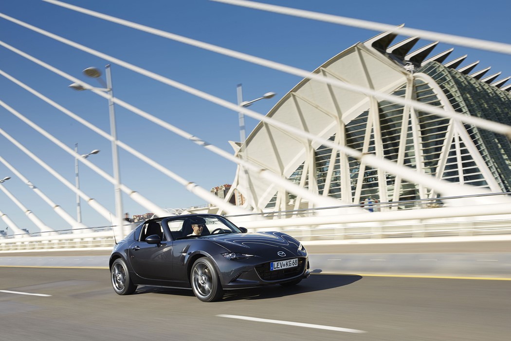 Mazda MX-5 RF 