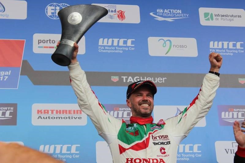 Tiago Monteiro "Piloto do Ano"