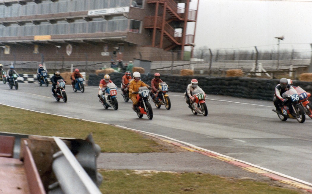 Ao centro, com o Nº112, está o Joe Domingues