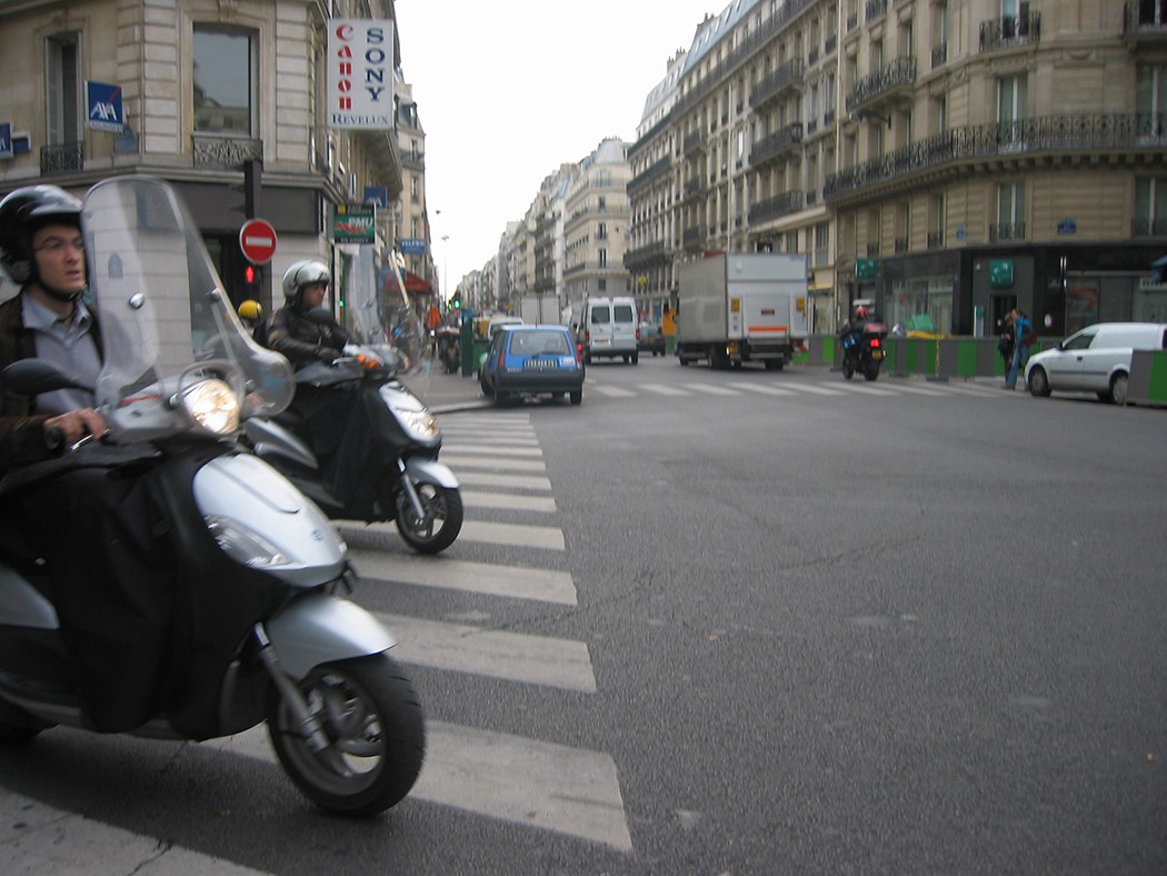 Pela Europa fora, a scooter é uma opção económica