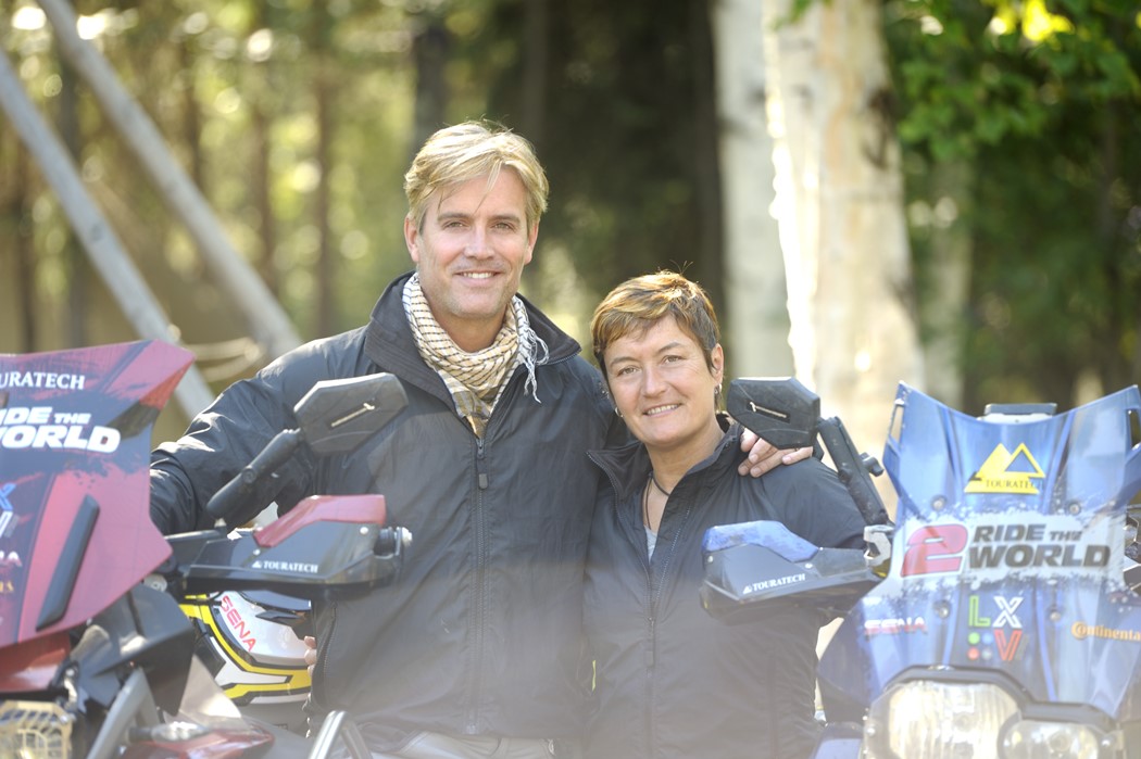 Simon e Lisa Thomas - 2ridetheword.com