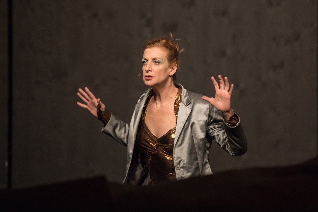 "Please Please Please" © Gregory Batardon