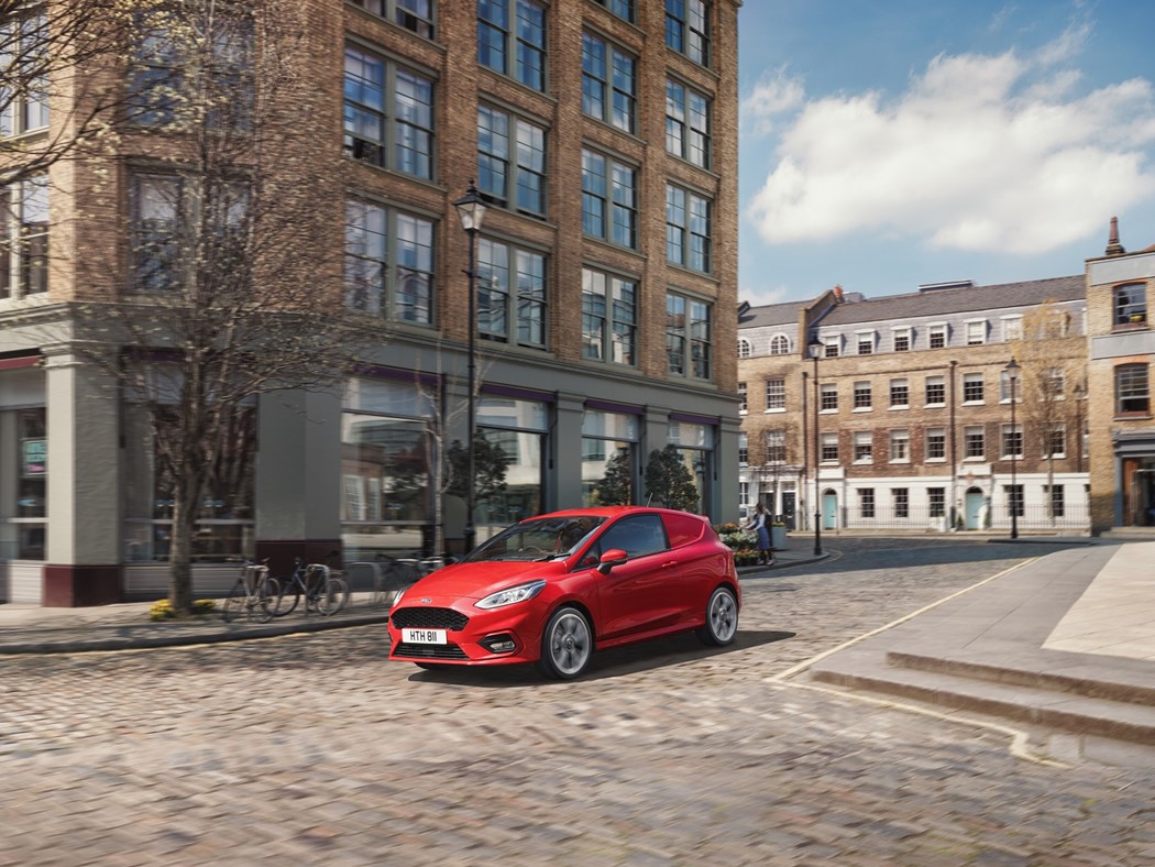 Ford Fiesta Van 2018