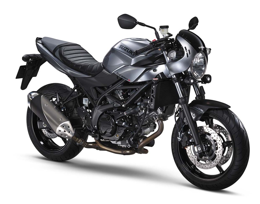 Depois do sucesso do conceito, Suzuki transformou SV 650X em realidade no Salão de Tóquio