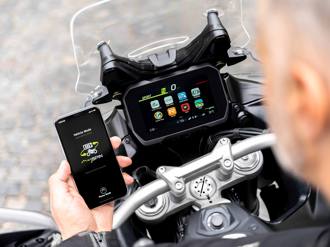 Este é o novo ecrã de conectividade de 6.5 polegadas da Bosch, sem a opção de ecrã dividido