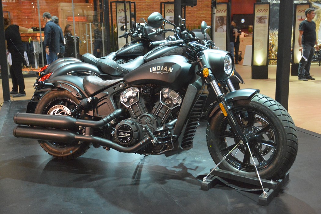 Indian apostou nos modelos dark: em primeiro plano a nova Scout Bobb