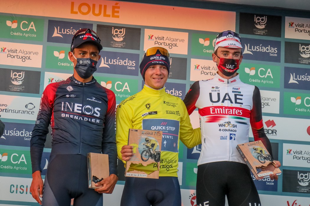 Daniel Martinez, Remco Evenepoel e Brando McNulty