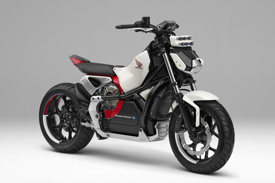 A Honda revelou no Salão de Tóquio a versão eléctrica do Rigind Assist, denonimado Riding Assist-e