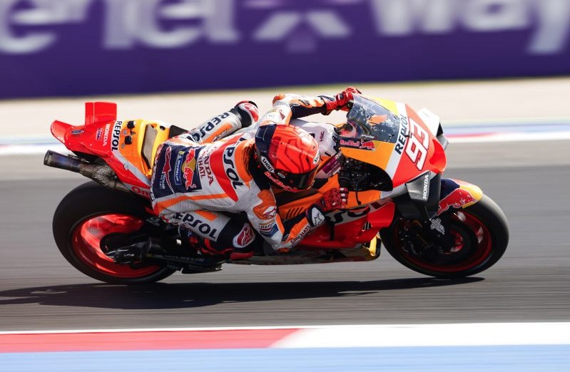 Miguel Oliveira em 12.º na corrida sprint do GP da Índia