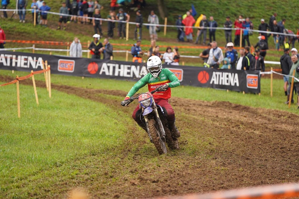 #82 Luis Oliveira