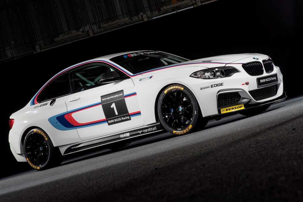 BMW M235i