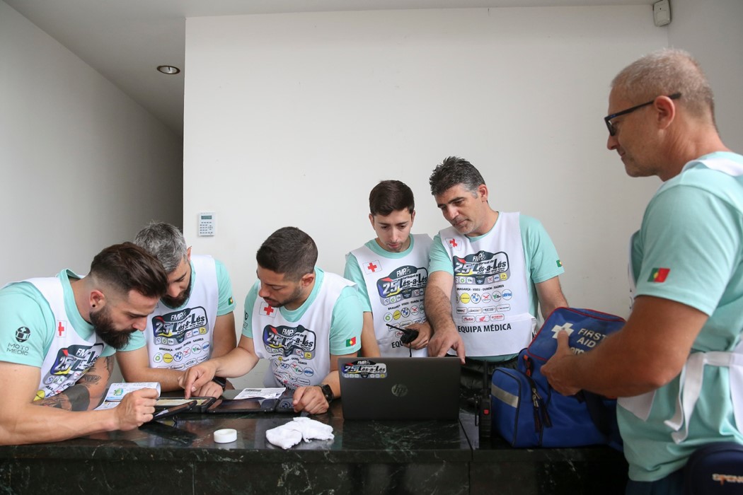 A equipa da Moto Medic