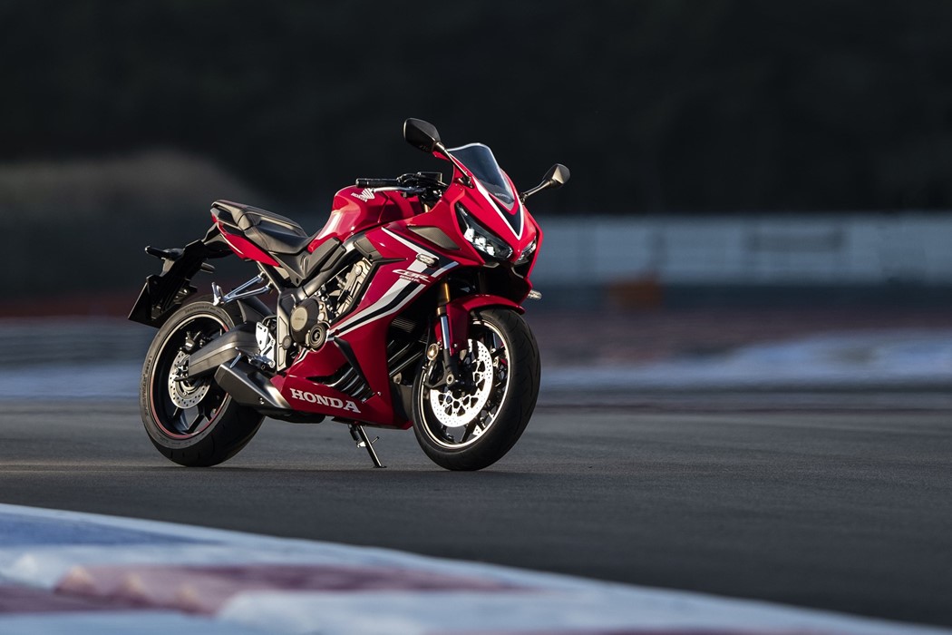 Honda CBR650R
