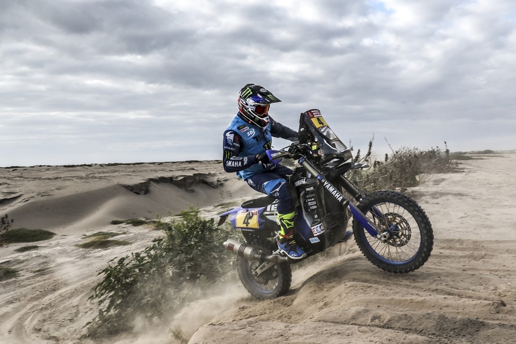 Adrien Van Beveren surpreende e é o novo líder do Dakar!