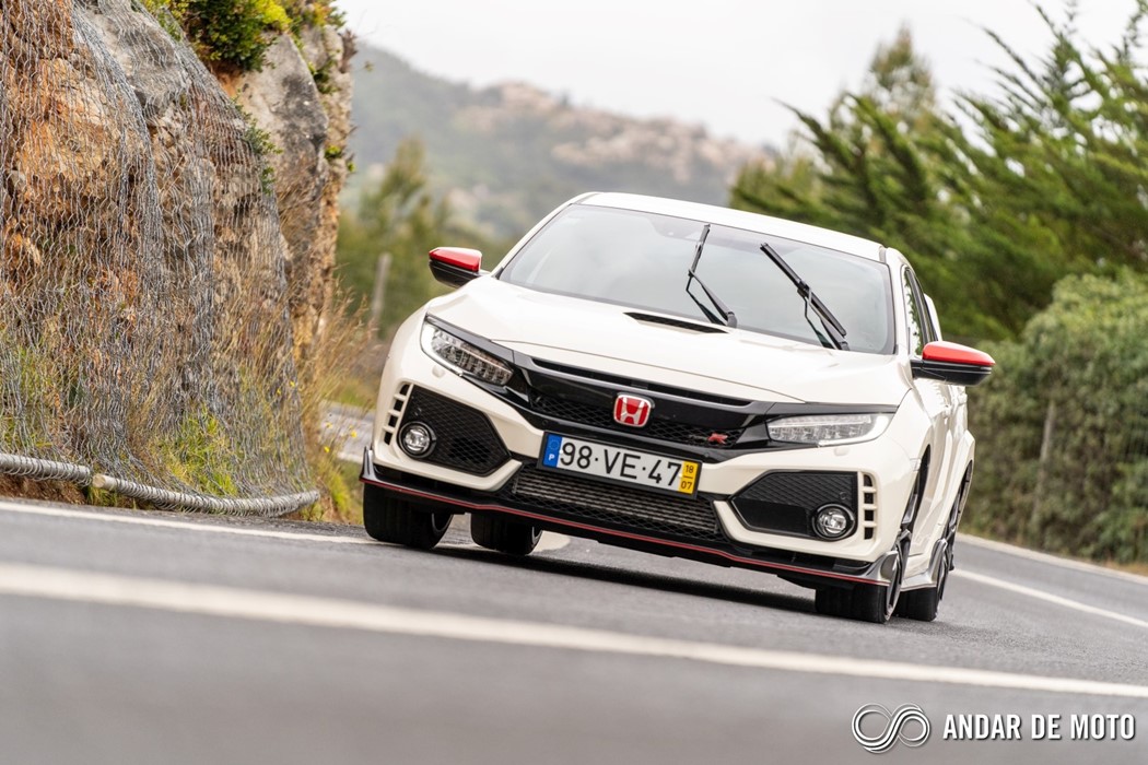 Edição especial Honda Civic Type R #18 Tiago Monteiro totalmente