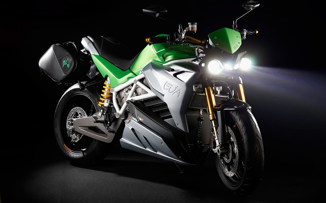 Energica Eva a Streetfighter eléctrica 