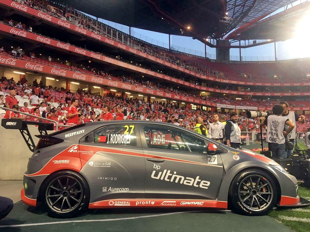 Honda Civic de José Rodrigues no Estádio da Luz