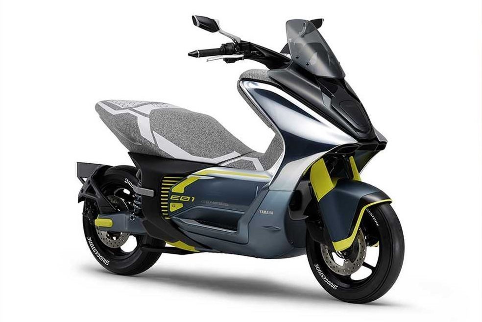 Yamaha E01