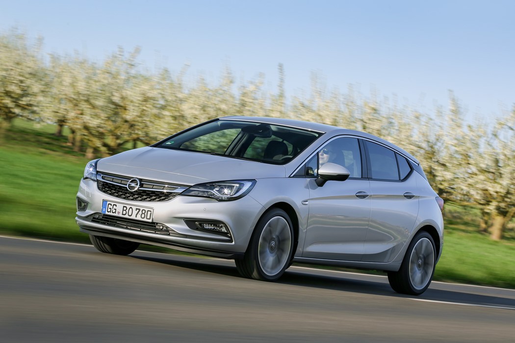 Novo Opel Astra BiTurbo