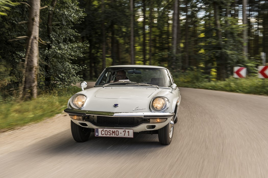 1 Mazda Cosmo 110 S - 1971