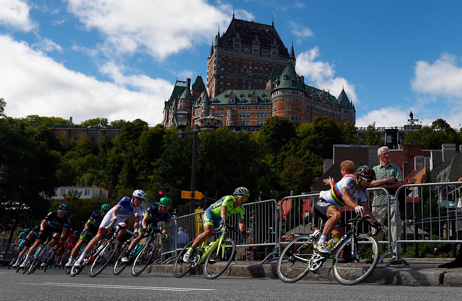Peter Sagan, vencedor do Grande Prémio do Québec 2016, na frente da corrida. Créditos de foto: Mathieu Belanger/ Getty Images