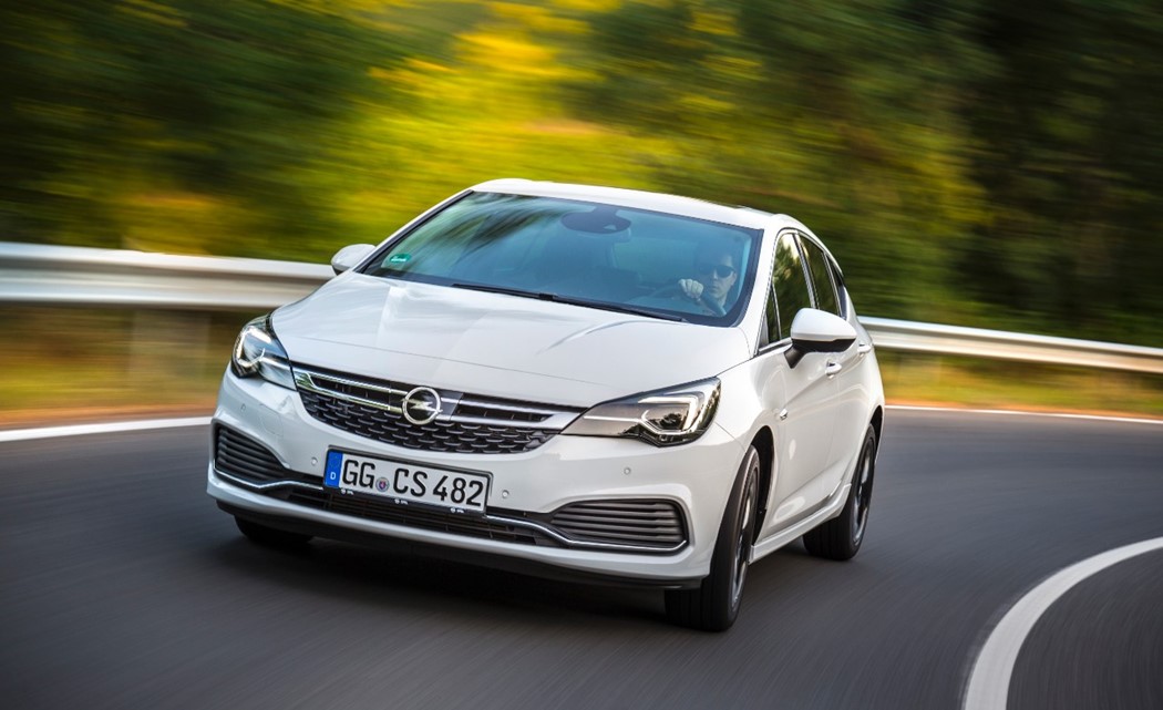 Opel Astra 1.6 Turbo OPC Line