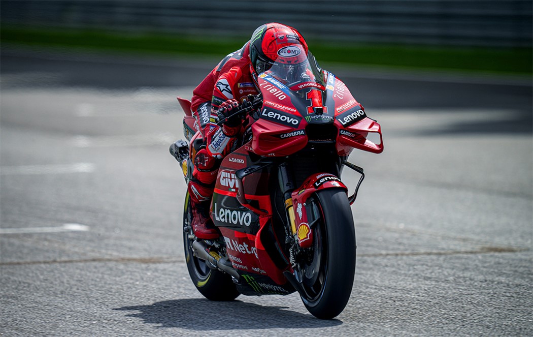 Miguel Oliveira acabou 18.º na corrida 'sprint' do GP da Malásia