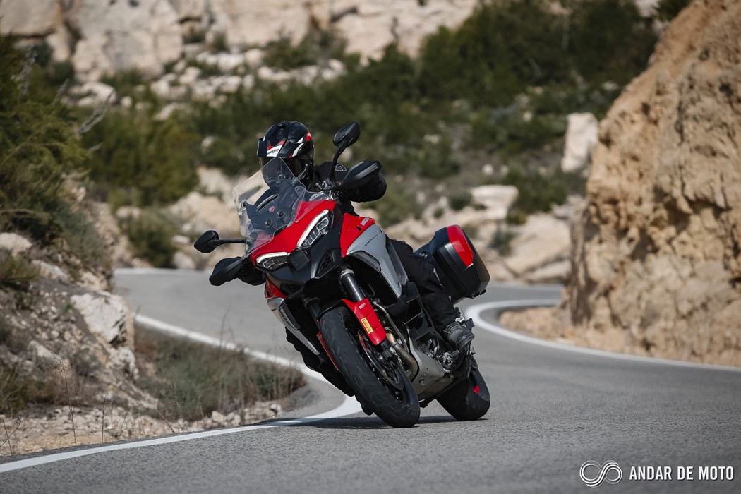 Ducati apresenta a nova Panigale V4R que entrega mais de 243 cv - Revista  Moto Adventure