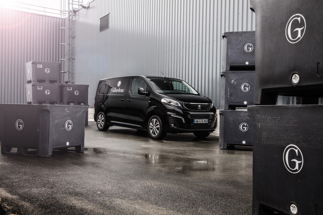 Gillardeau Peugeot Food Truck