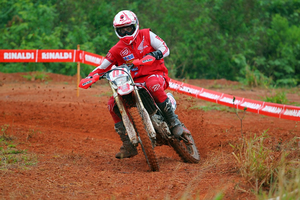 Luís Oliveira