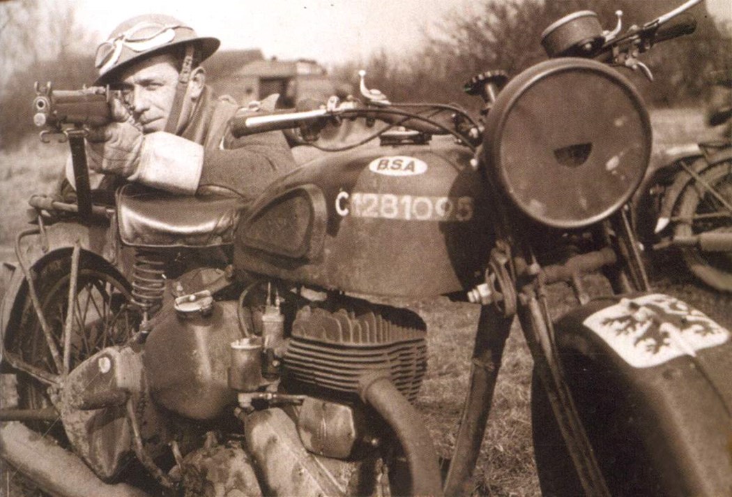 Carabina Lee Enfield e BSA M20