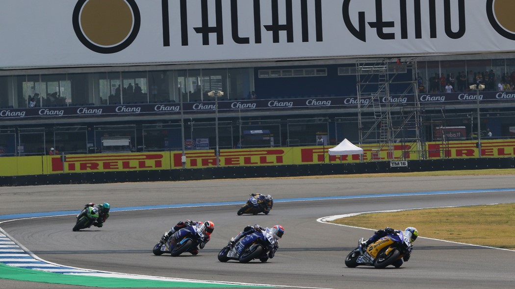 A corrida Supersport foi sempre bastante animada, com muitos pilotos a lutar pelas primeiras posições