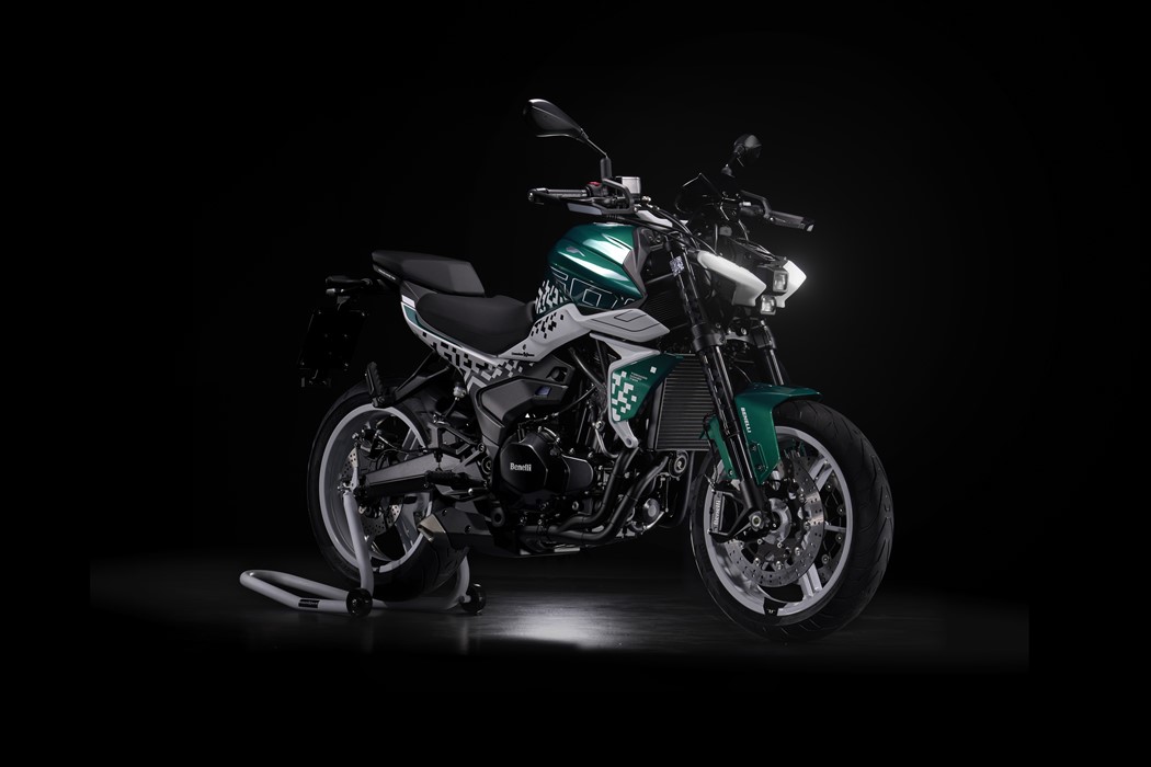 Benelli Tornado Naked Twin Eicma Motonews Andar De Moto