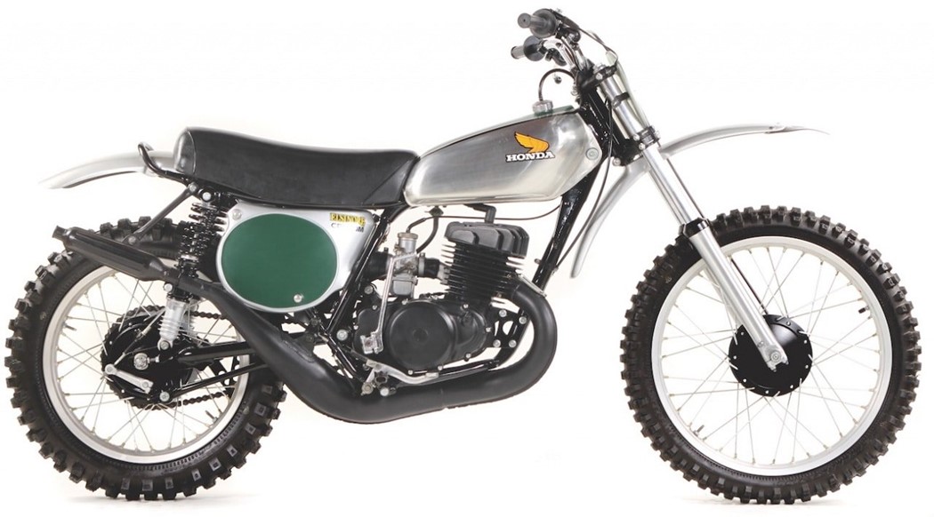 A Honda CR250 M Elsinore de 1973 pilotada por Steve McQueen