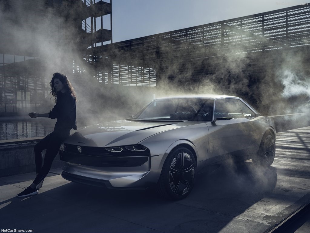 Peugeot e-Legend Concept