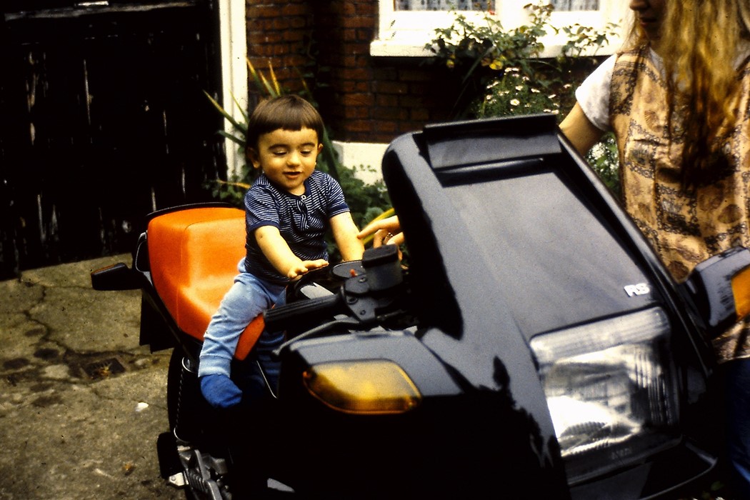 Contacto do primeiro grau