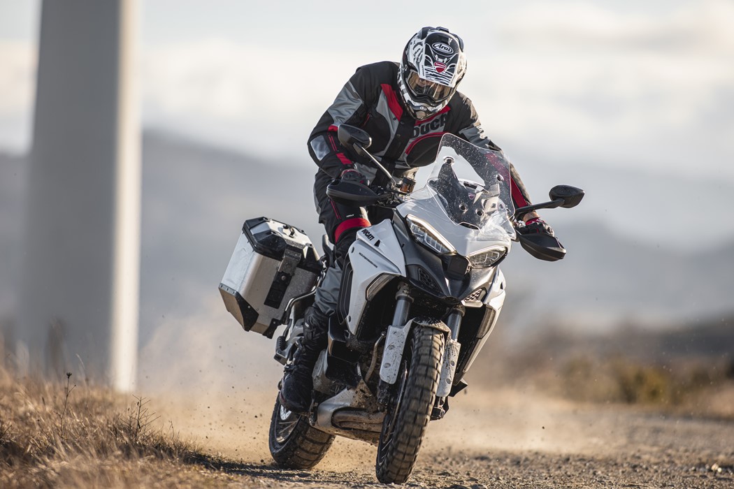 Brutal, nova moto elétrica é a off-road mais forte do mundo