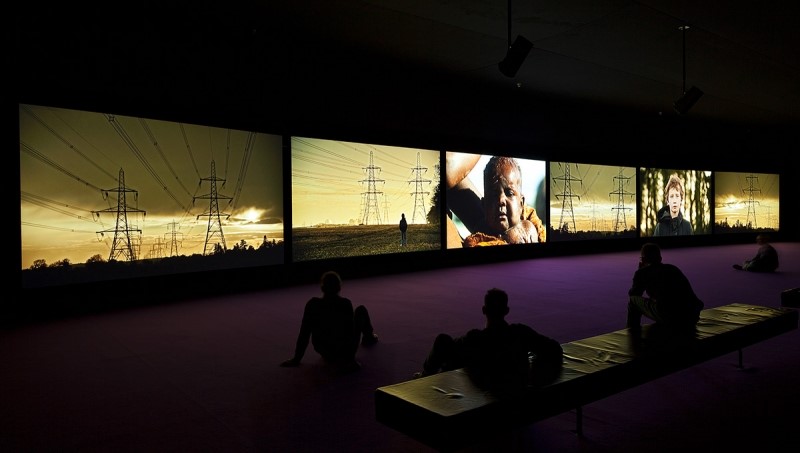 "Purple", John Akomfrah - vista da exposição. © David Rato