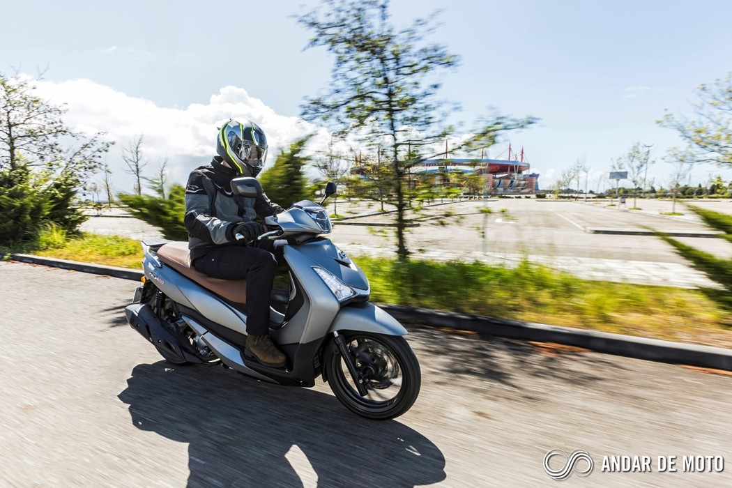 Seat e-Scooter é a proposta elétrica da marca espanhola - MotoNews - Andar  de Moto