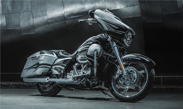 CVO Street Glide