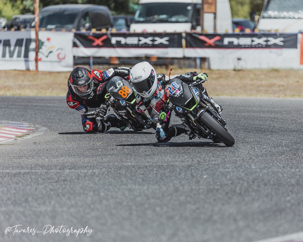 Mini projeto de corrida de moto