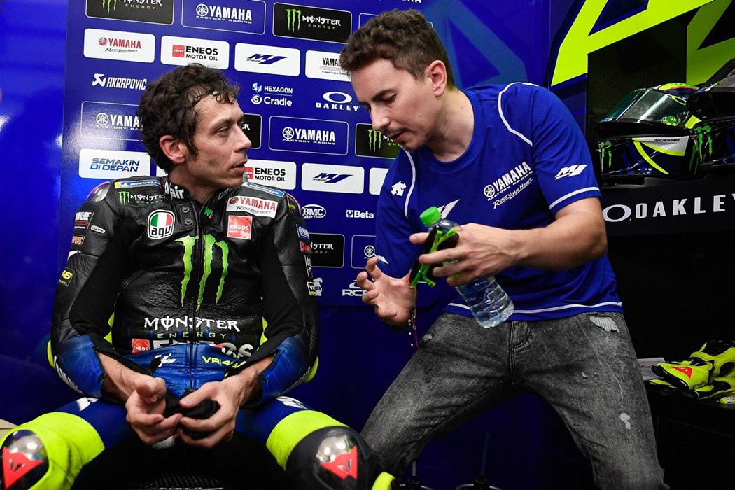 Jorge Lorenzo regressou à Yamaha para ajudar Valentino Rossi e Maverick Viñales