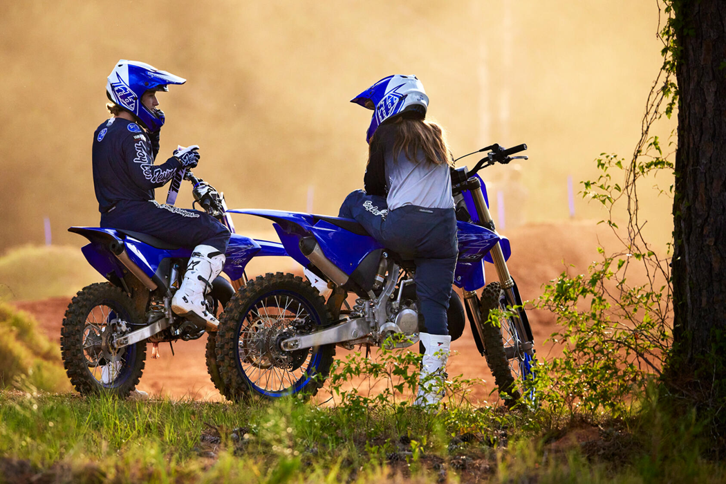 Vídeo Primeiro Teste Yamaha YZ250 2020 2 Tempos - Motocross Action