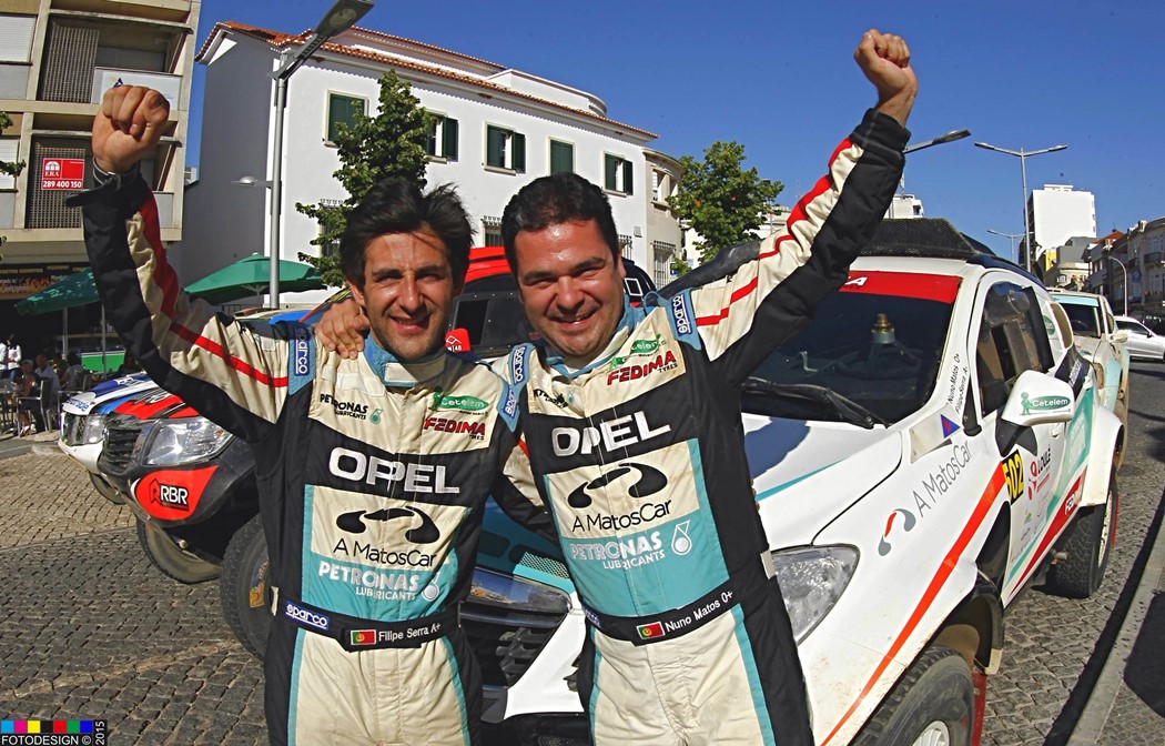 Filipe Serra e Nuno Matos