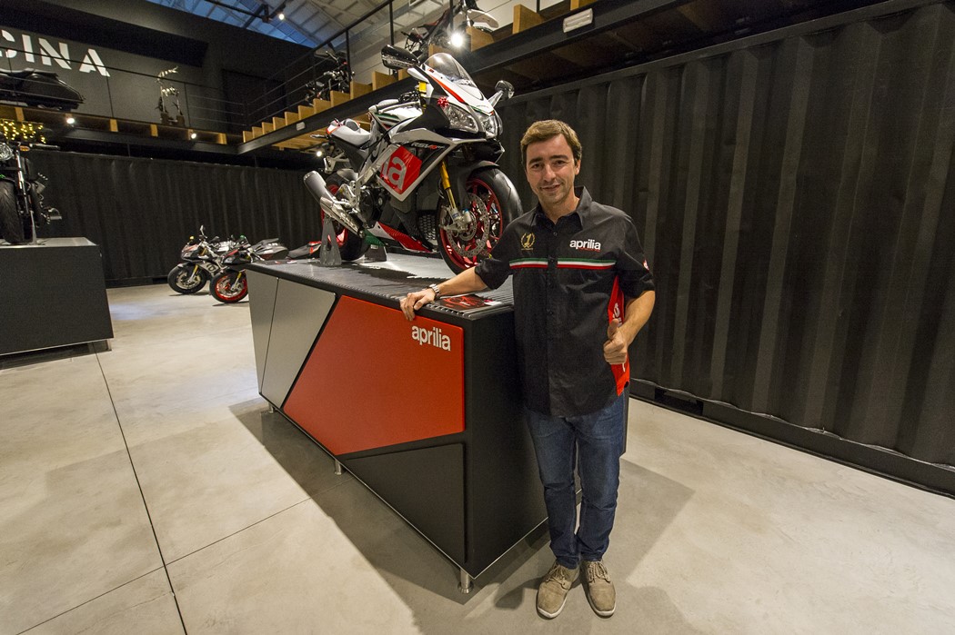 Tiago Magalhães e a sua nova Aprilia RSV4