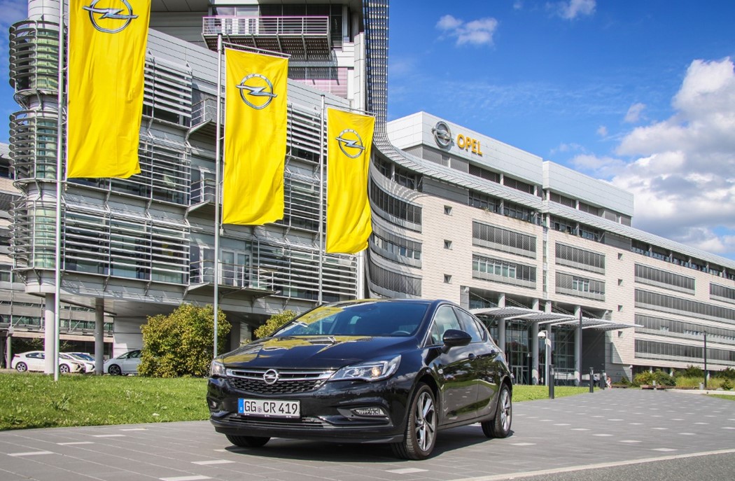 Novo Opel Astra ultrapassa 250.000 encomendas