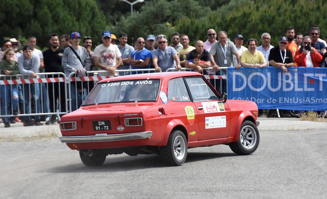 Carlos Neves vence Sprint aos comandos do Datsun 1200