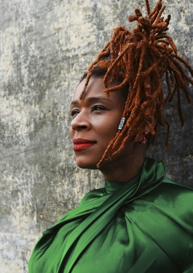Carmen Souza 