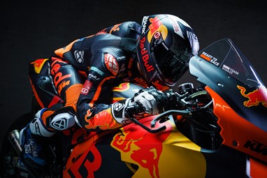 MotoGP 2022: Red Bull KTM apresentou motos e pilotos para a nova